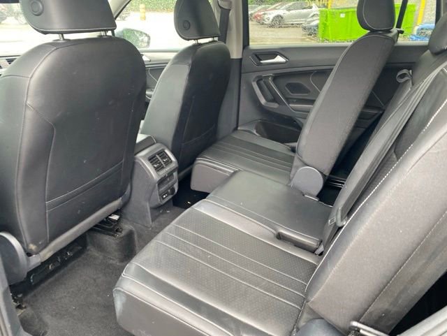Used 2024 Volkswagen Tiguan SE FWD image 12