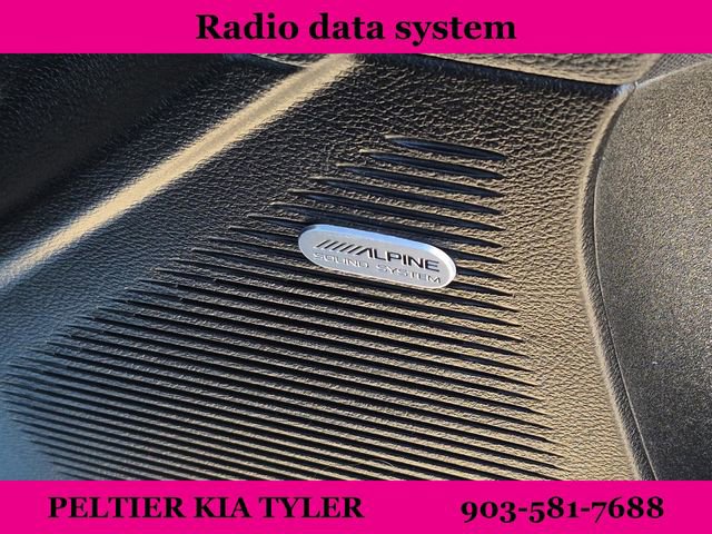 Used 2023 Dodge Challenger SXT image 15