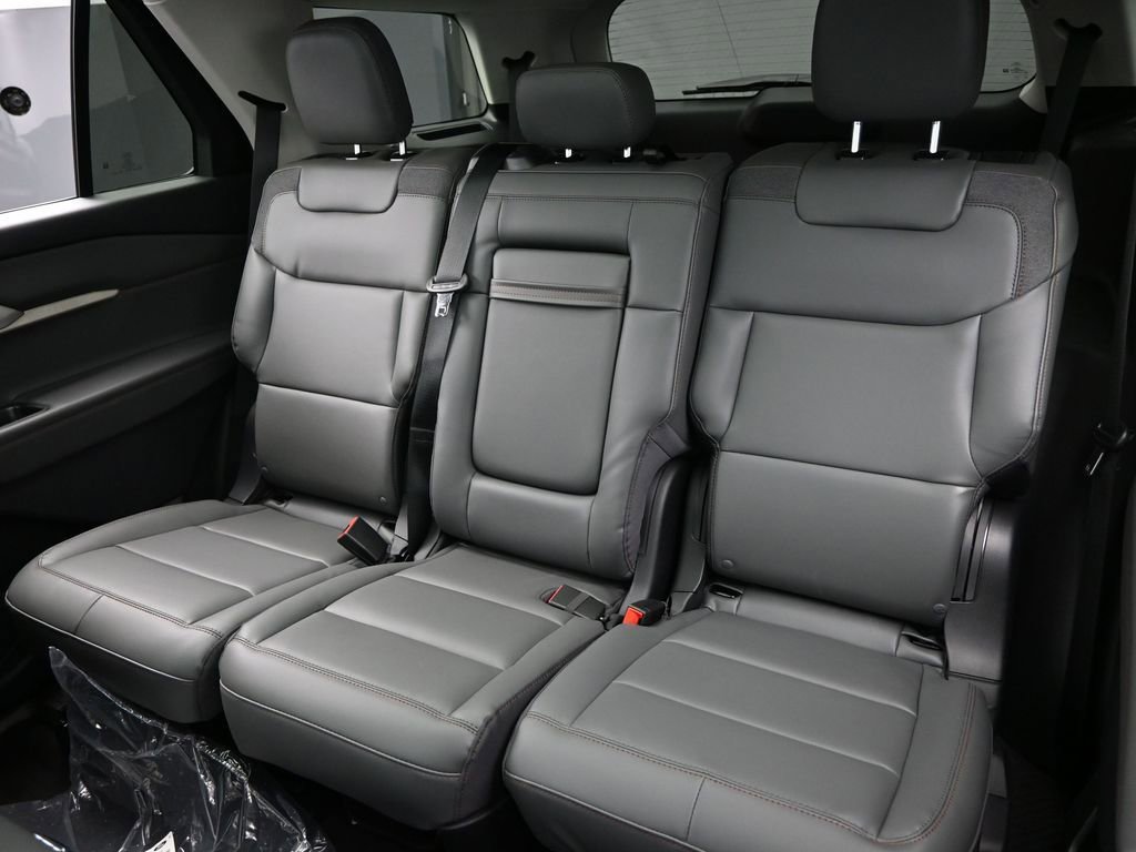 New 2026 Ford Explorer Active w/ Active Comfort Package image 26