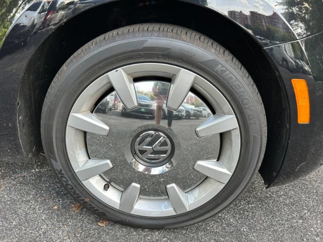 Used 2017 Volkswagen Beetle 1.8T SEL w/ Beetle Lighting Package FWD image 35