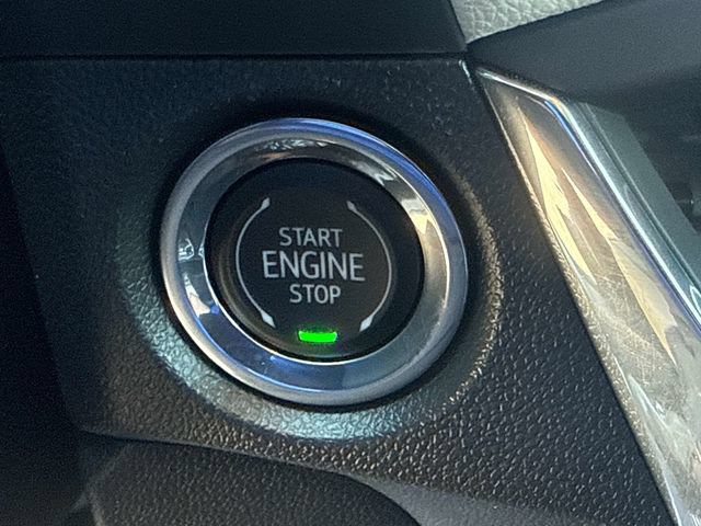 Used 2025 Buick Encore GX Sport Touring w/ Advanced Technology Package FWD image 26