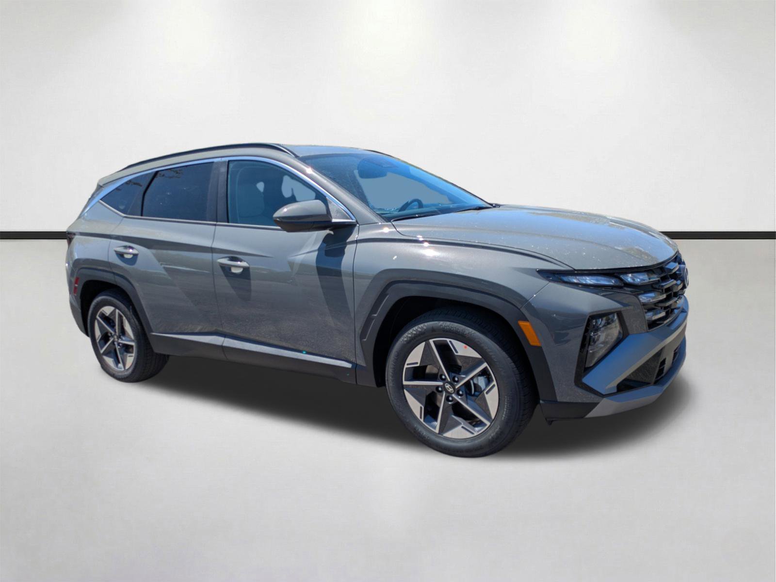 New 2026 Hyundai Tucson SEL Plus FWD image 1
