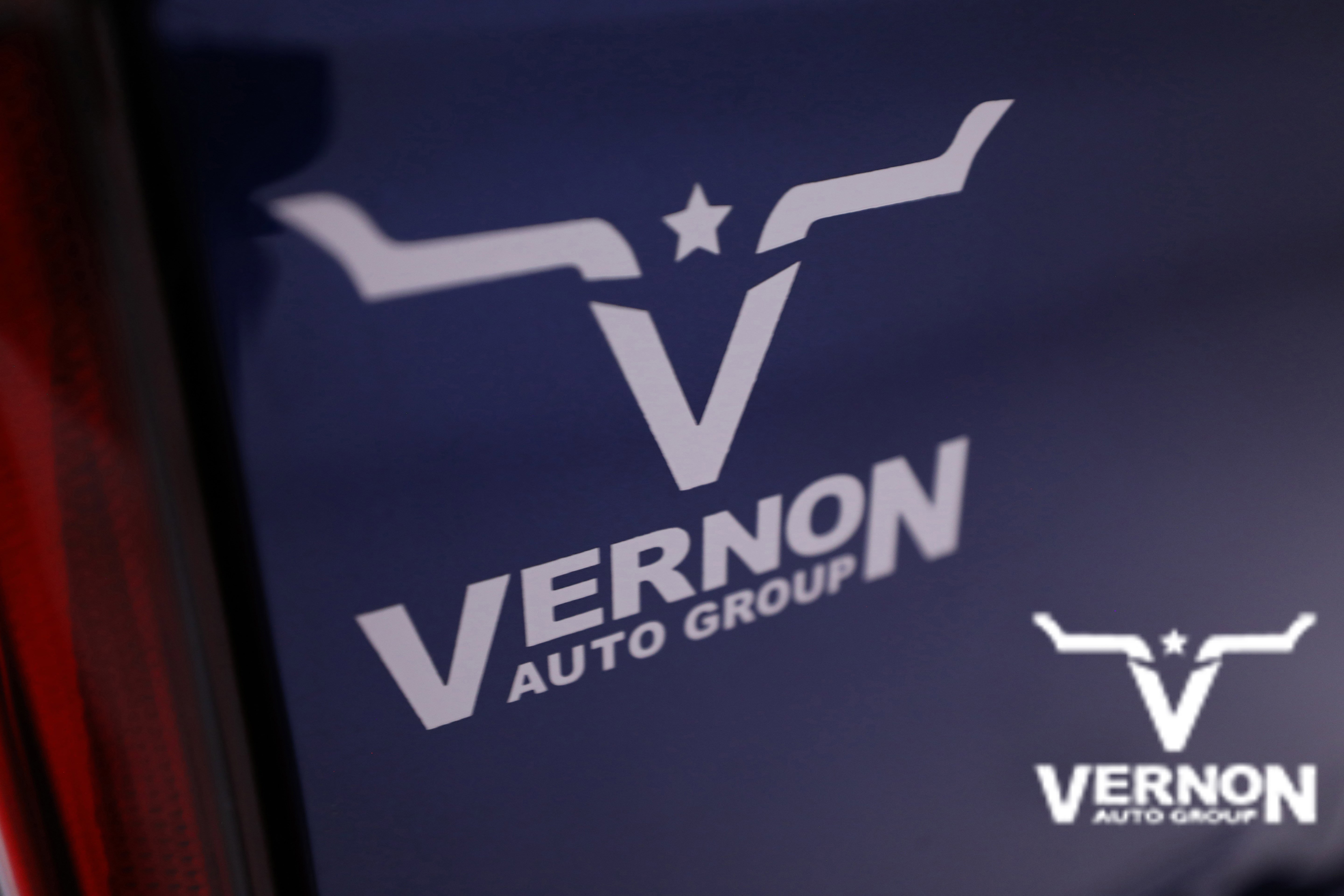 New 2026 Ford F250 Lariat w/ Chrome Package image 47