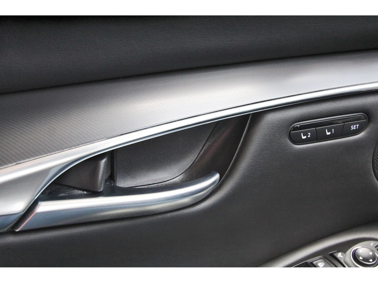 Used 2025 INFINITI QX50 Luxe AWD/4WD image 21