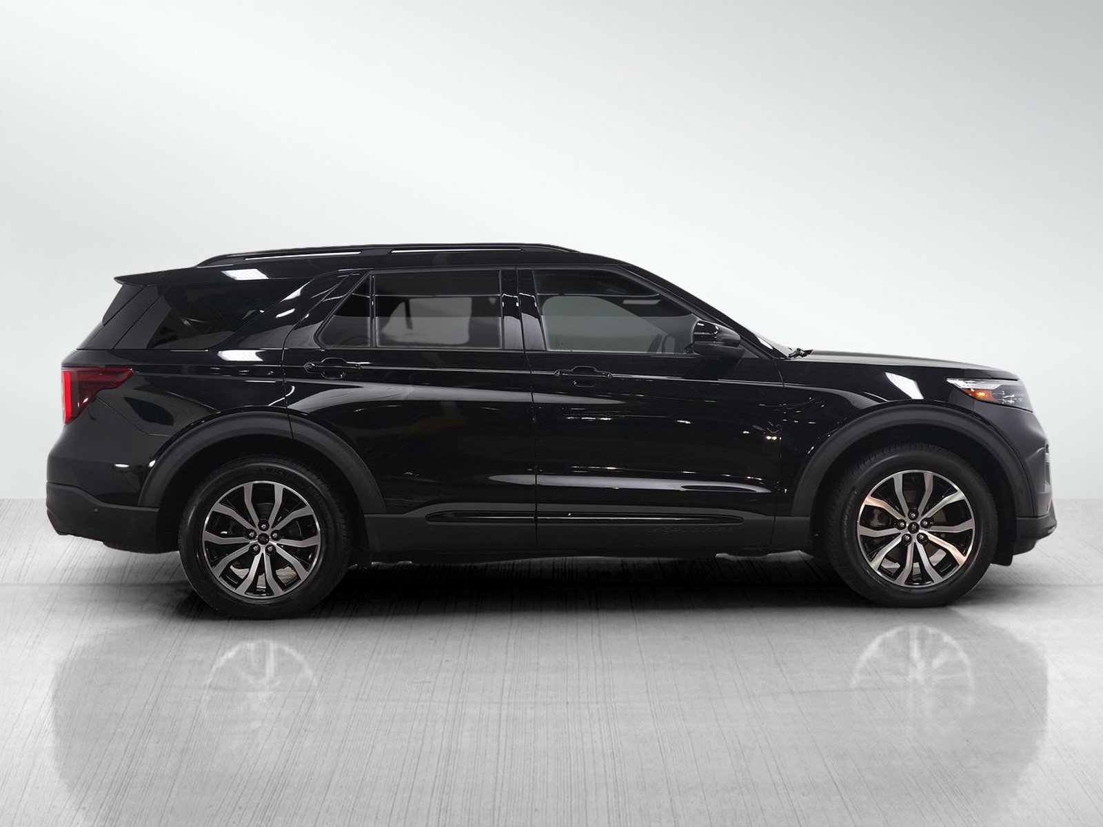 Used 2020 Ford Explorer ST image 6