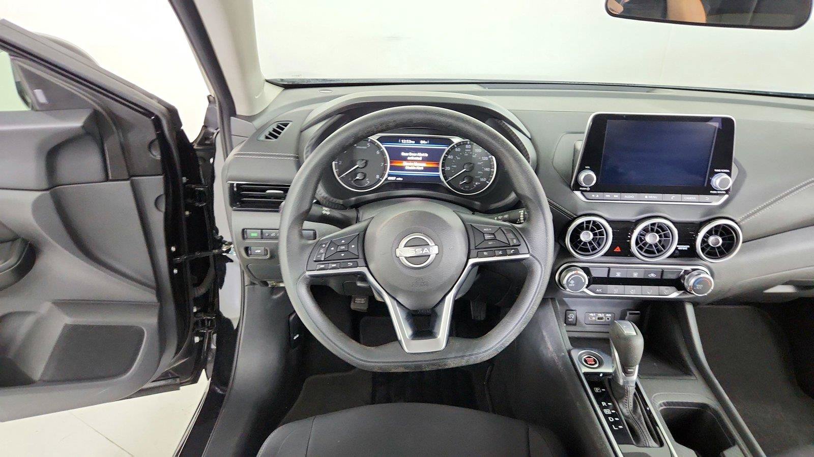 Used 2025 Nissan Sentra SV FWD image 19