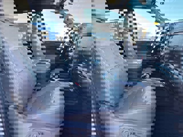 Certified 2020 Chevrolet Silverado 1500 LTZ w/ LTZ Premium Package AWD/4WD image 23