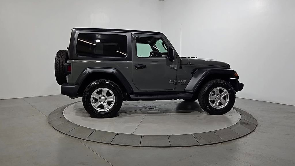 Used 2019 Jeep Wrangler Sport S image 7