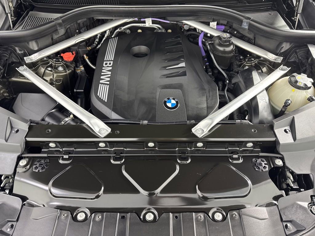 Certified 2024 BMW X5 xDrive40i w/ Premium Package image 12