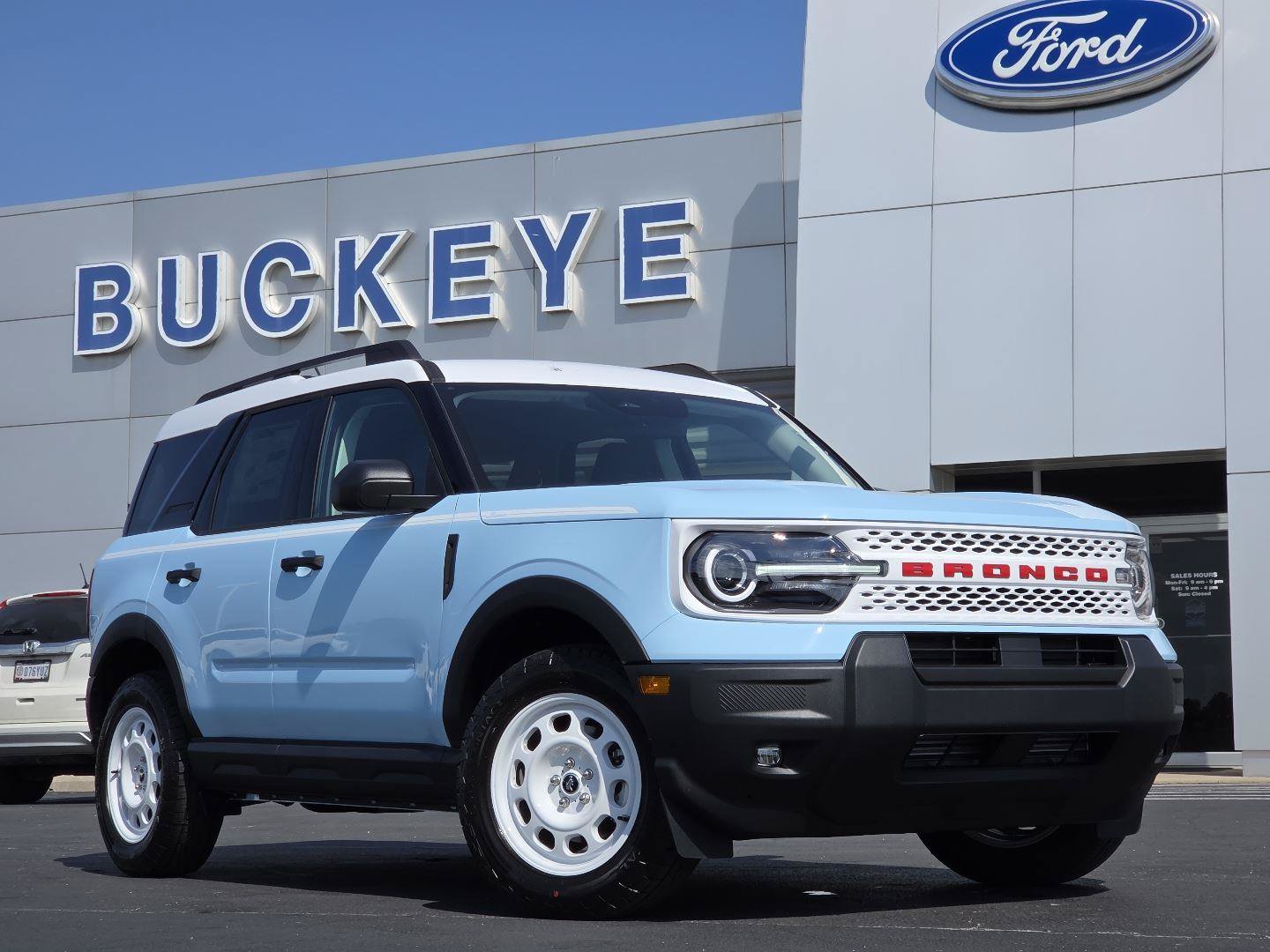 New 2026 Ford Bronco Sport Heritage w/ Convenience Package AWD/4WD image 2