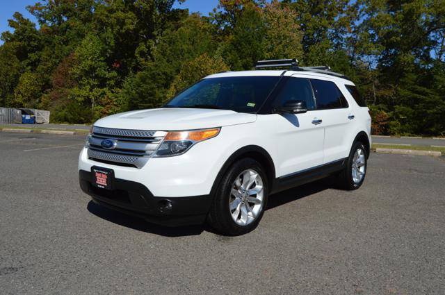 Used 2013 Ford Explorer XLT AWD/4WD image 64