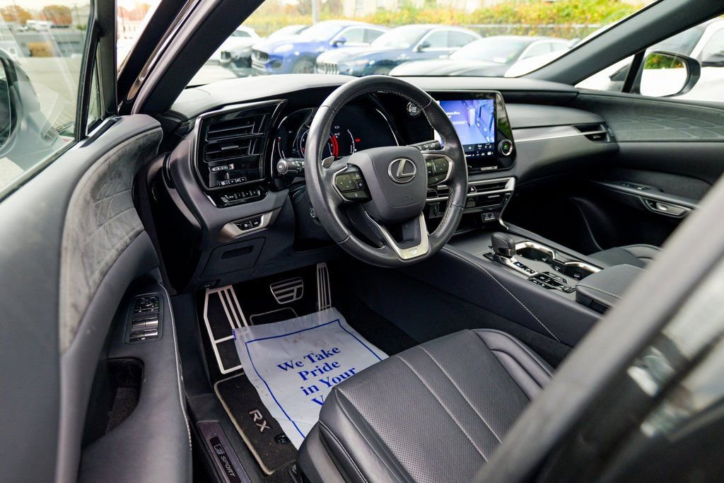 Used 2023 Lexus RX 350 F Sport image 17