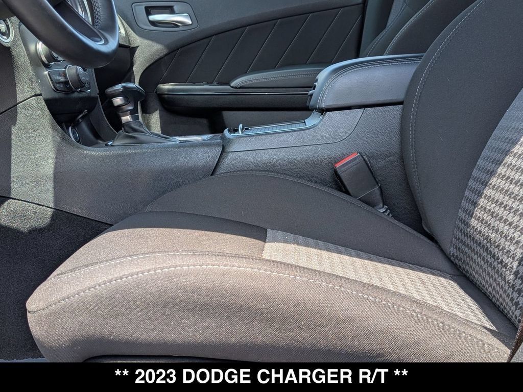 Used 2023 Dodge Charger R/T w/ Blacktop Package RWD image 17