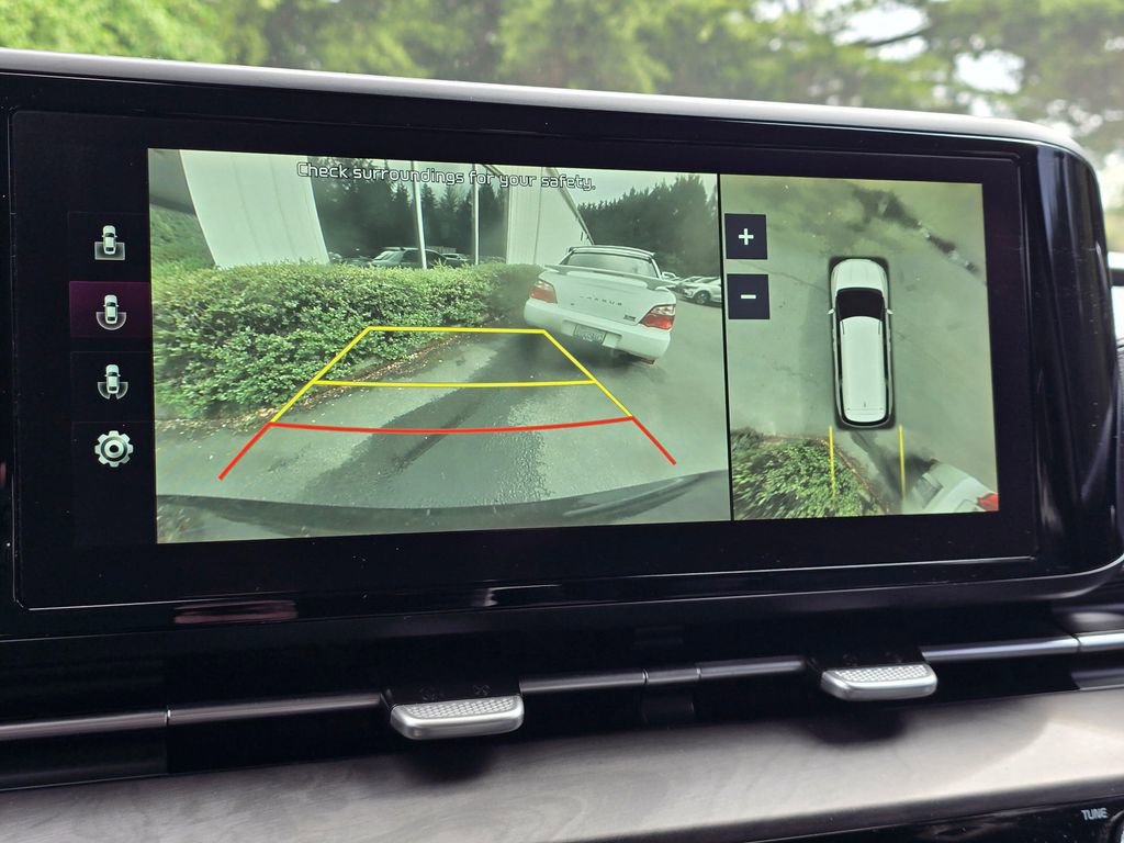 Used 2022 Kia Carnival SX FWD image 20