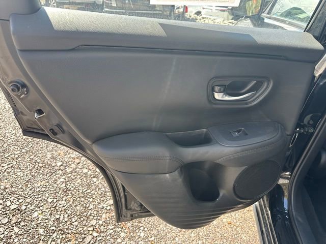 Used 2025 Honda HR-V LX image 10