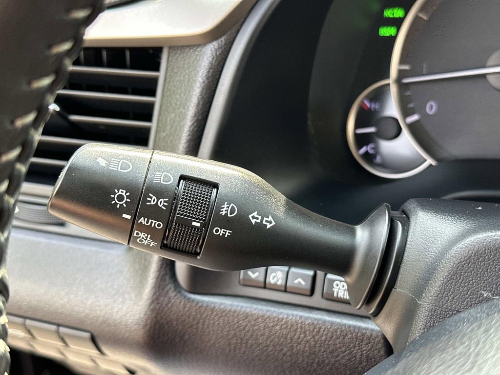 Used 2018 Lexus RX 350 FWD w/ Accessory Package image 22