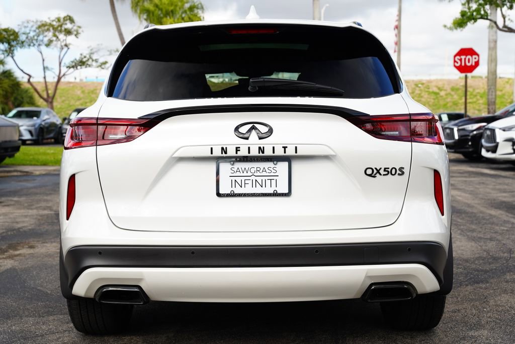 Used 2023 INFINITI QX50 Sport image 13