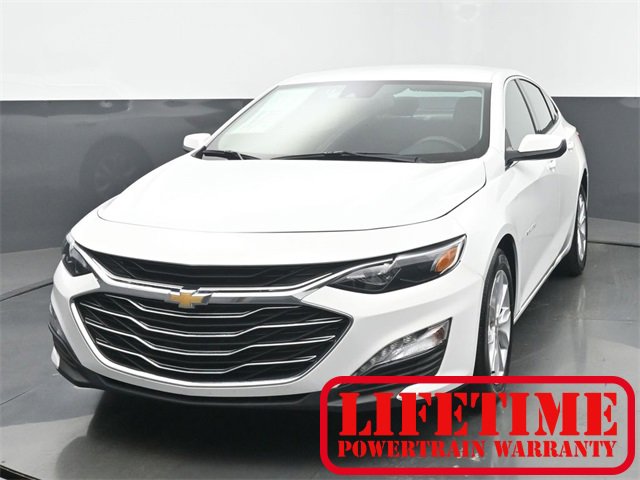 Used 2025 Chevrolet Malibu LT image 1