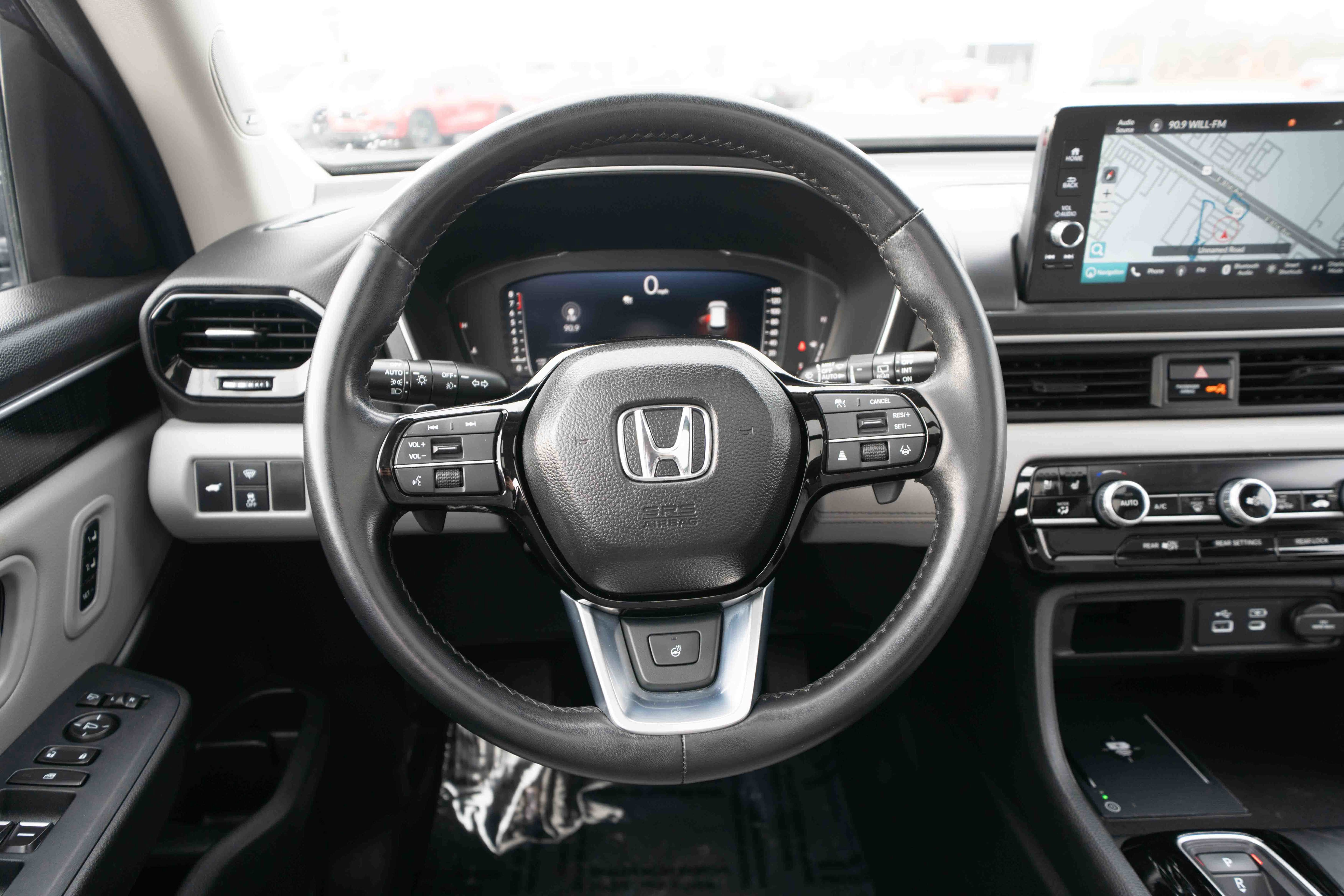 Certified 2025 Honda Pilot Elite image 21