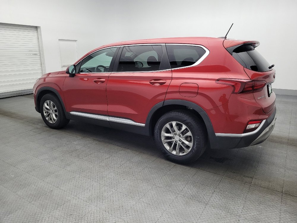 Used 2020 Hyundai Santa Fe SE image 3