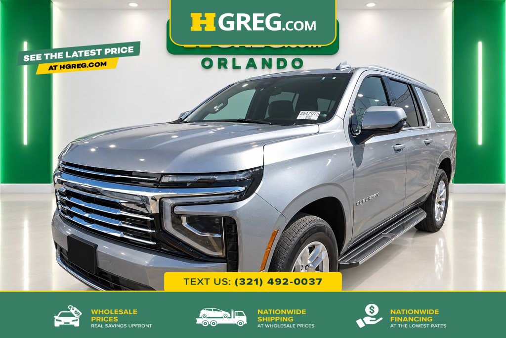 Used 2025 Chevrolet Suburban LT RWD image 1