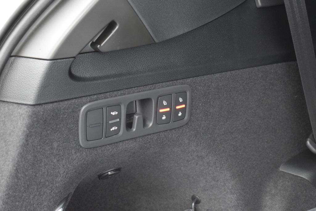 New 2026 Audi Q7 3.0T Premium Plus AWD/4WD image 19