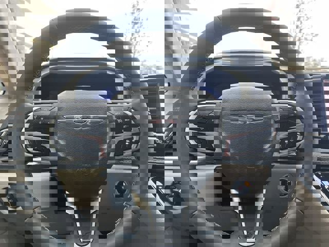 Used 2023 Chrysler Pacifica Touring-L image 25