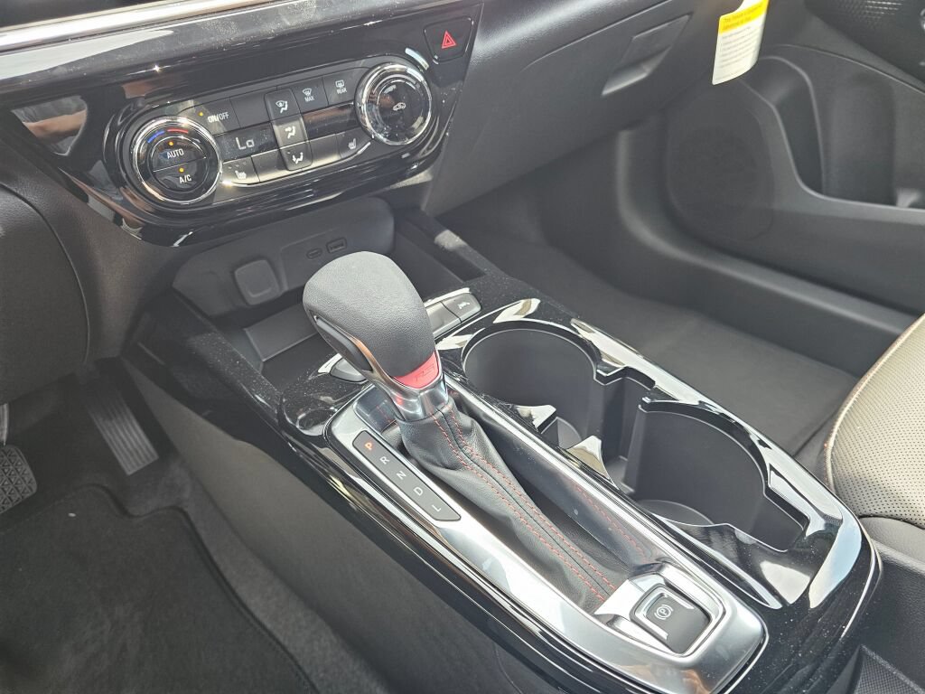 New 2026 Chevrolet Trax RS w/ Driver Confidence Package FWD image 16