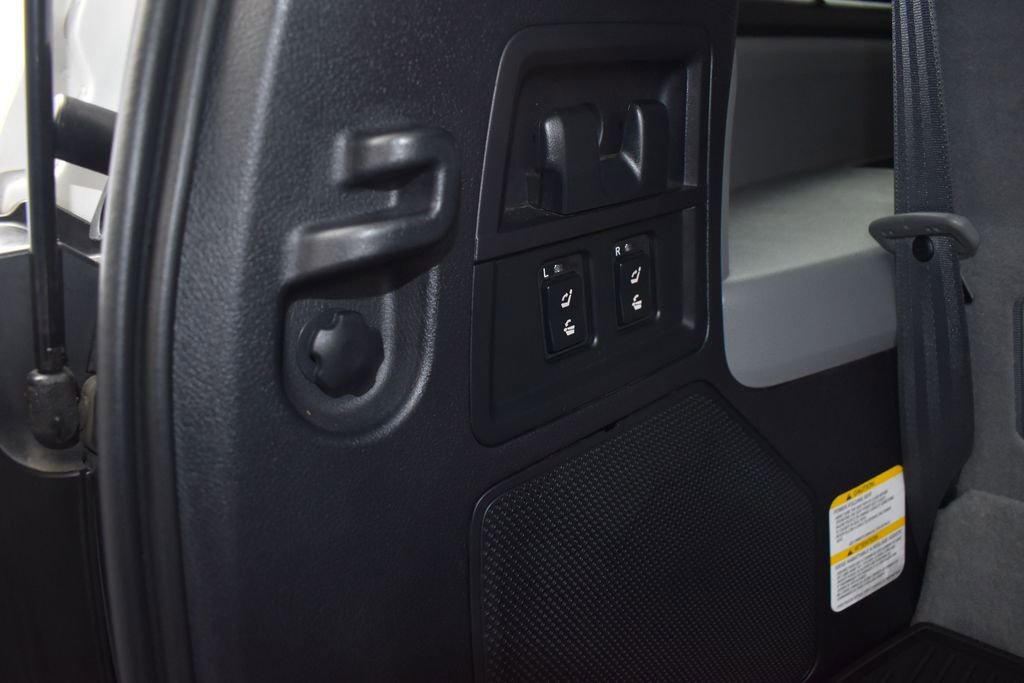 Used 2019 Toyota Sequoia Platinum AWD/4WD image 22