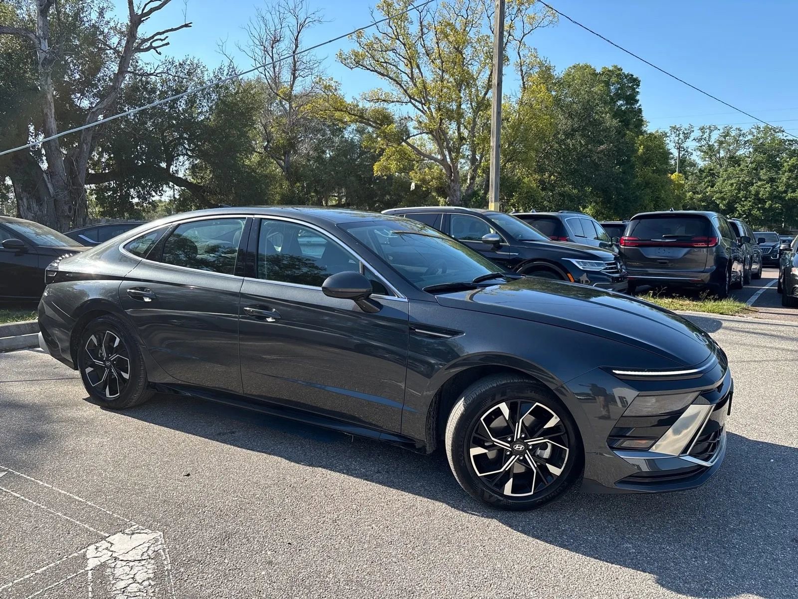 Used 2025 Hyundai Sonata SEL FWD image 6