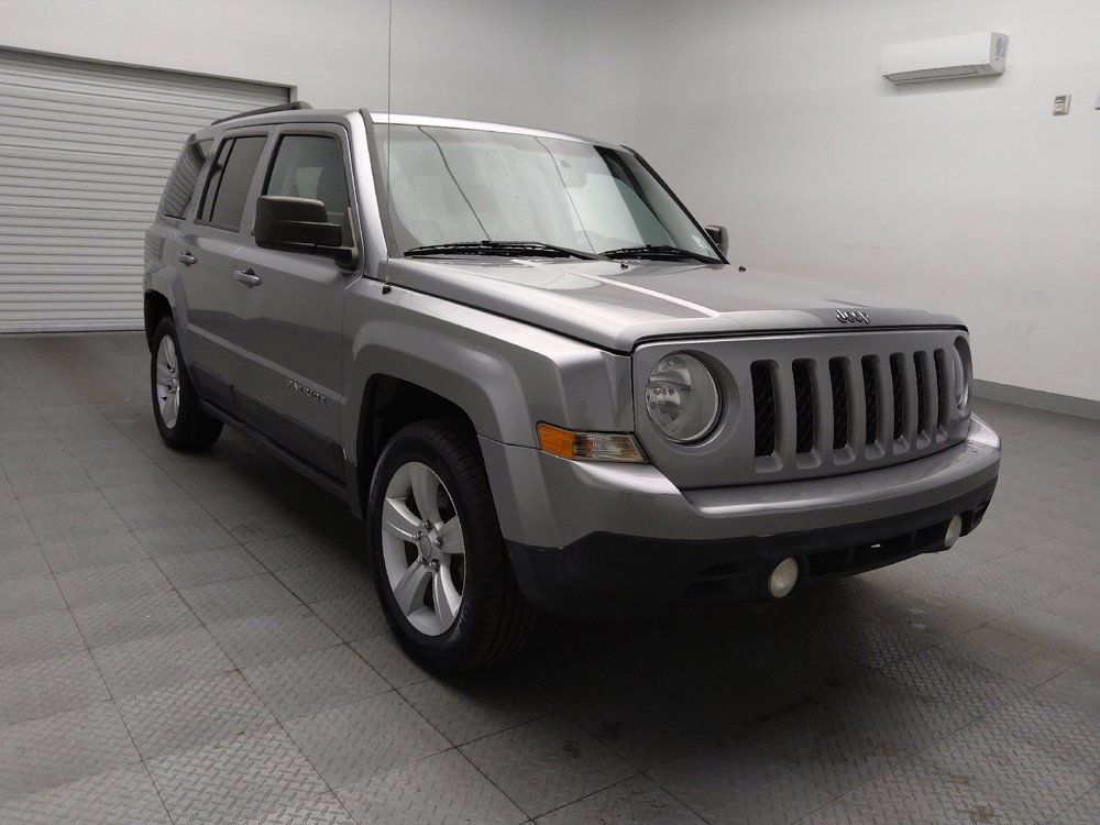 Used 2017 Jeep Patriot Sport w/ Power Value Group image 13