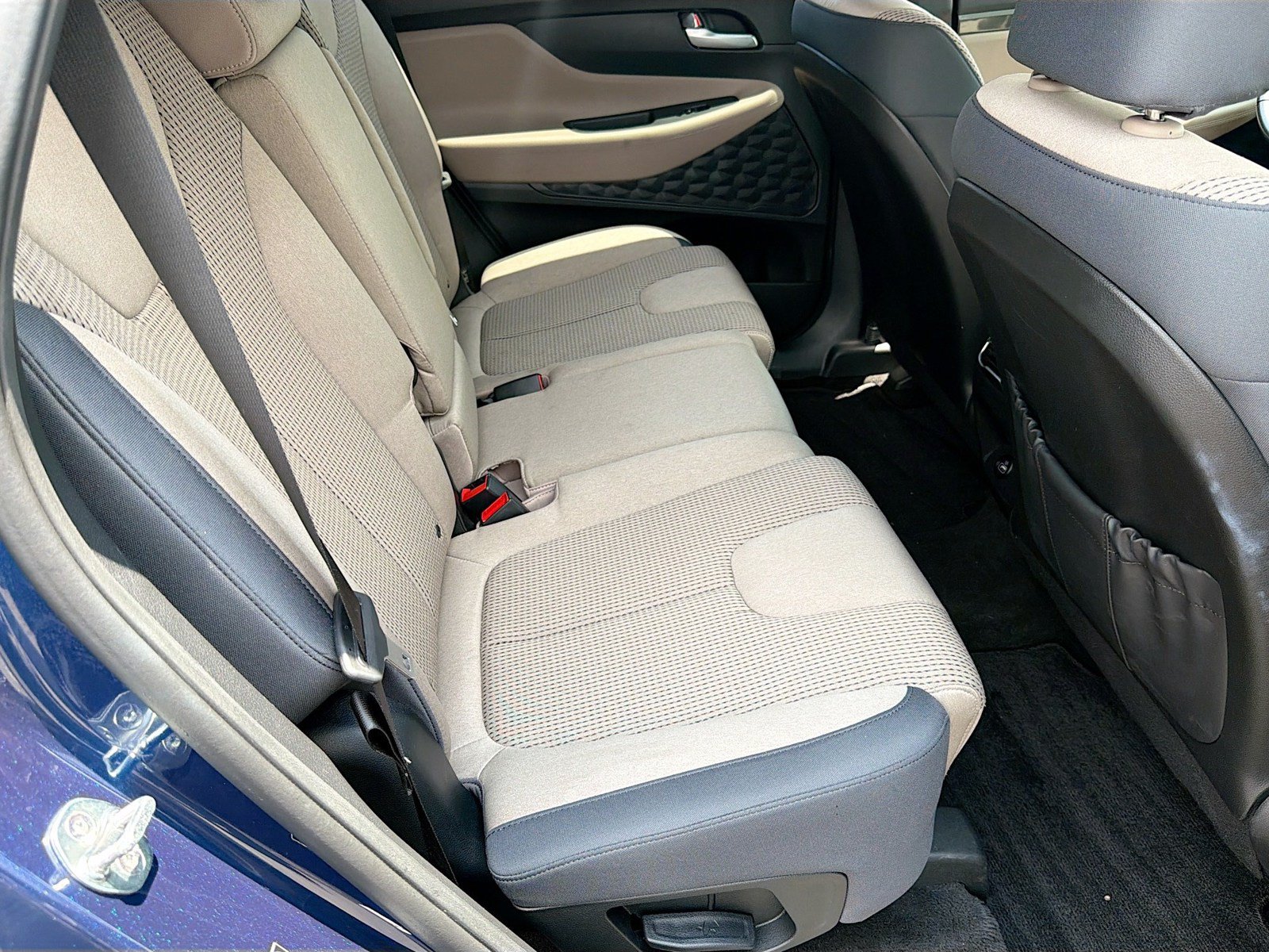 Used 2023 Hyundai Santa Fe SEL FWD image 27