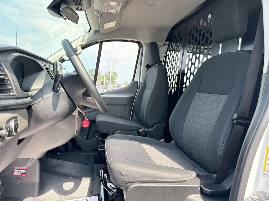 Used 2025 Ford Transit 250 Low Roof w/ Exterior Upgrade Package RWD image 17