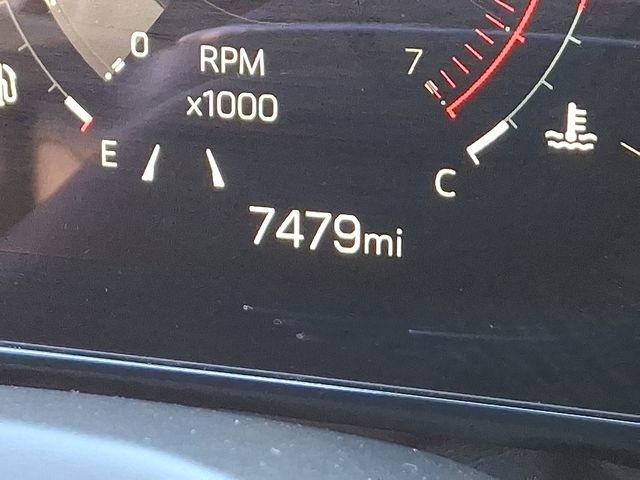 Used 2025 GMC Yukon XL Denali image 24