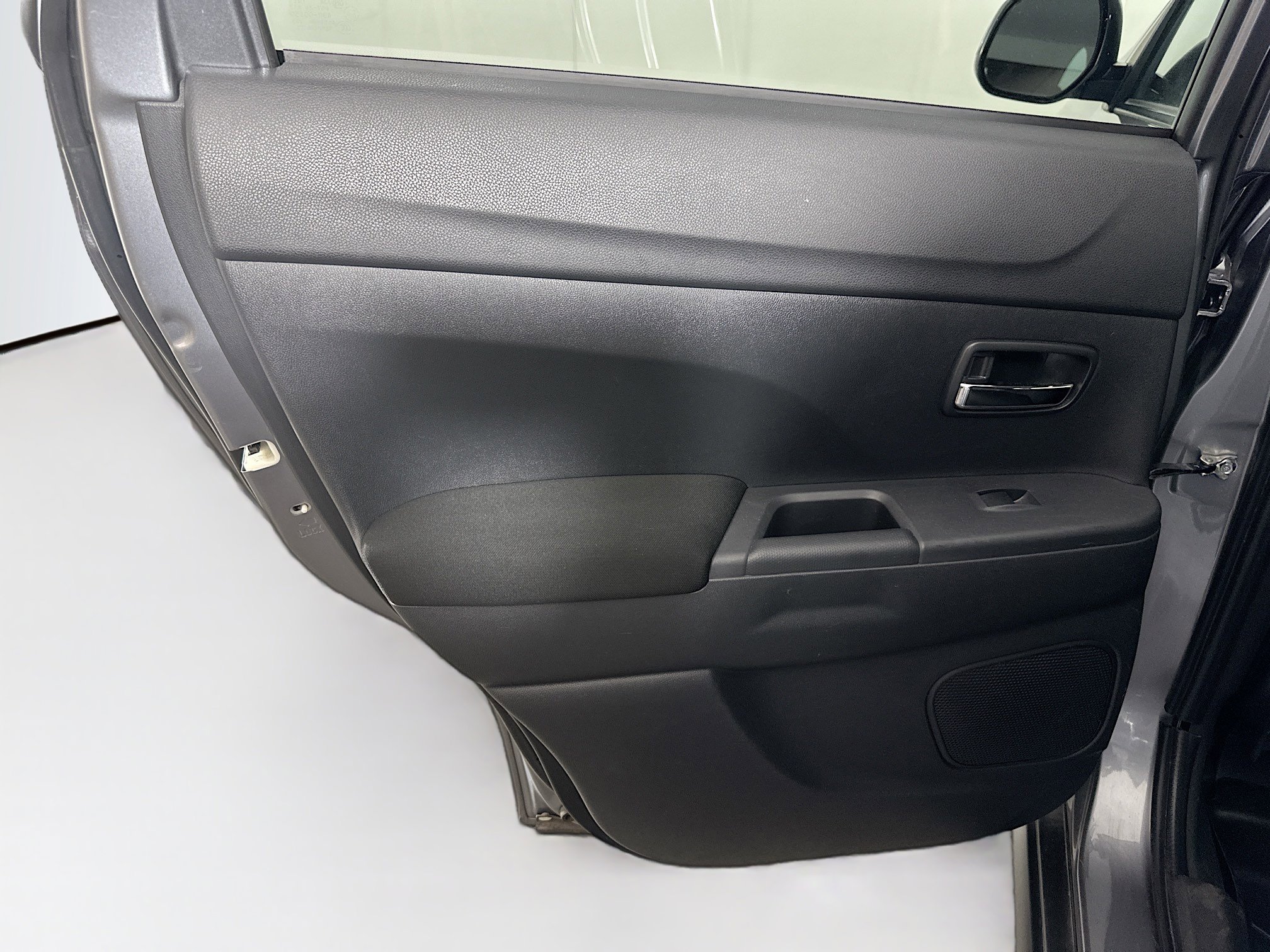 Used 2021 Mitsubishi Outlander Sport ES FWD image 24