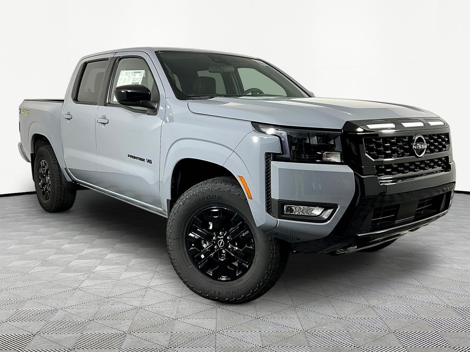 New 2027 Nissan Frontier SV w/ SV Convenience Package AWD/4WD image 3