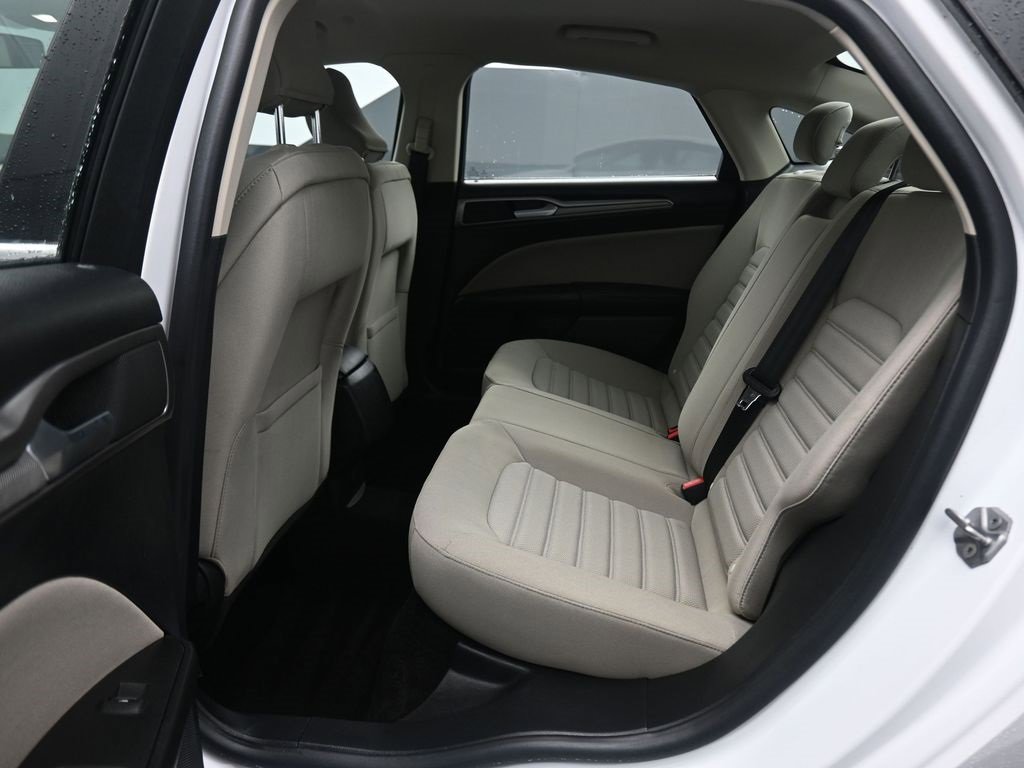 Used 2018 Ford Fusion S image 29