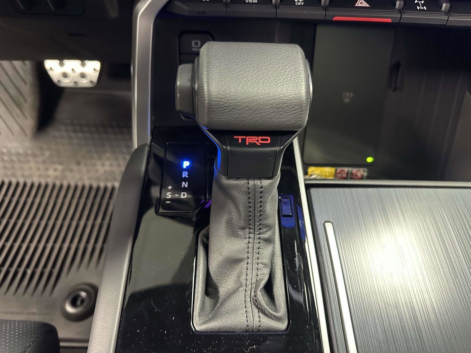 New 2025 Toyota Tundra Platinum AWD/4WD image 27
