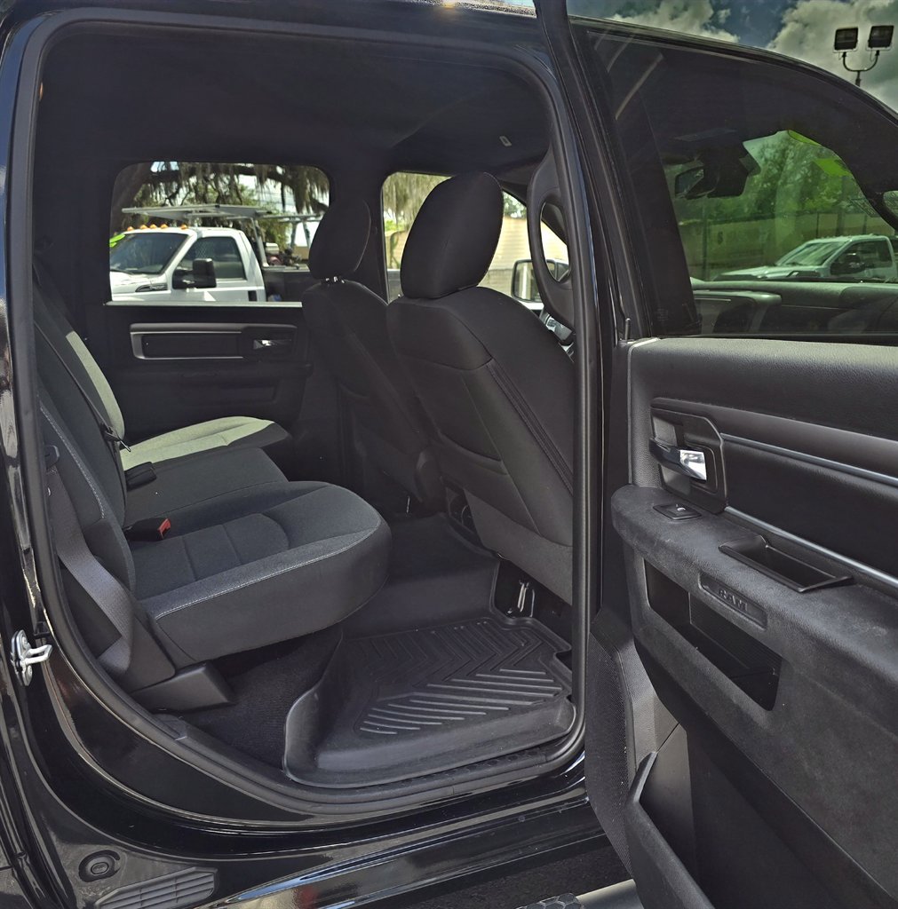 Used 2022 RAM 1500 Classic Warlock w/ Electronics Group AWD/4WD image 27
