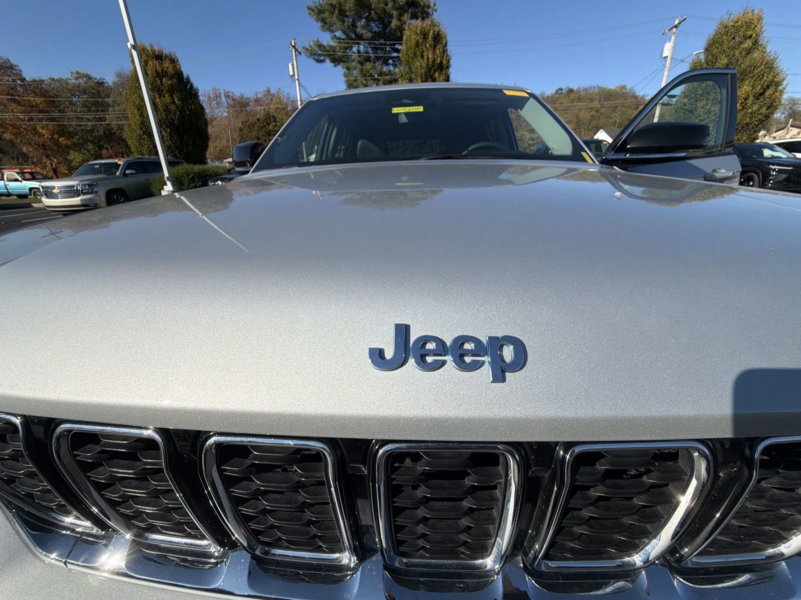 Used 2024 Jeep Grand Cherokee Limited 4xe image 30