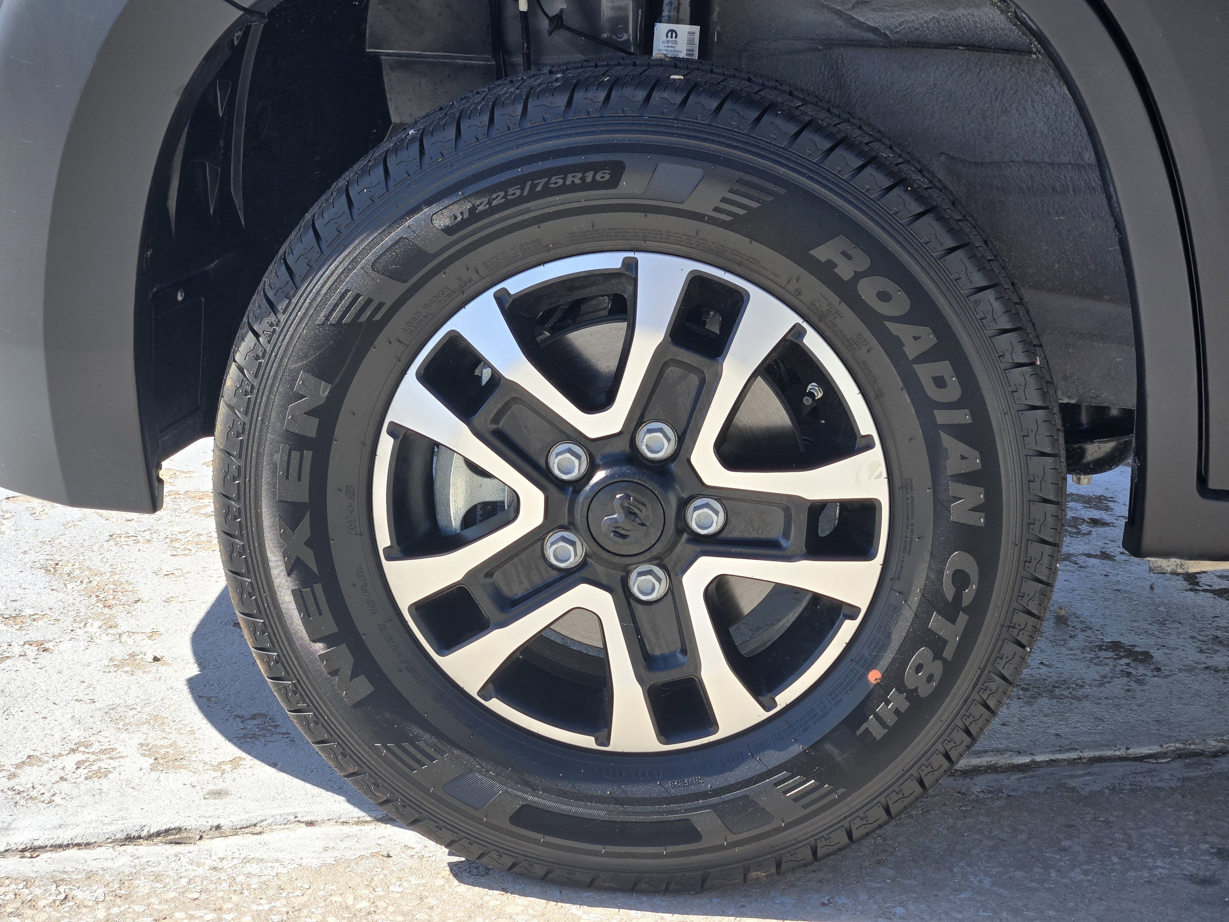 New 2026 RAM ProMaster 3500 w/ Quick Order Package 22G SLT image 9