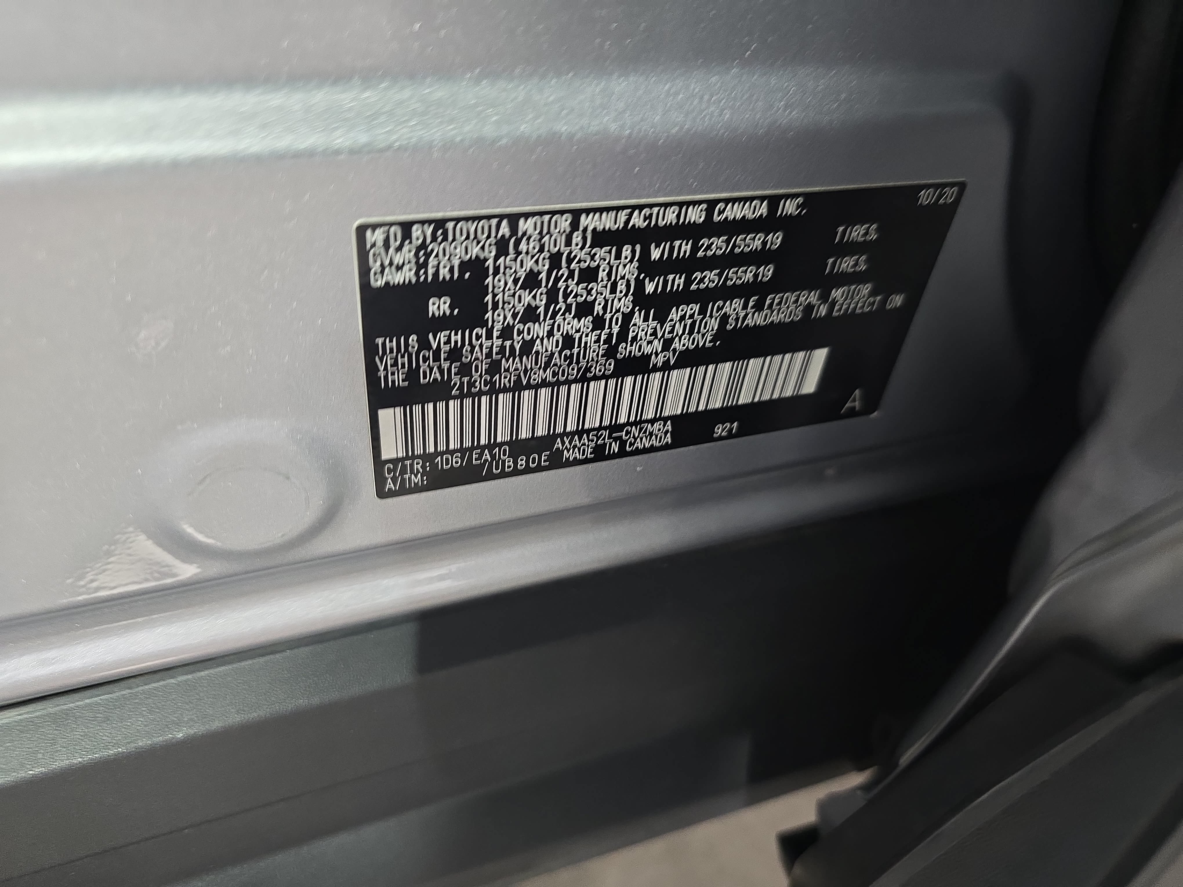 Used 2021 Toyota RAV4 XLE Premium FWD image 34