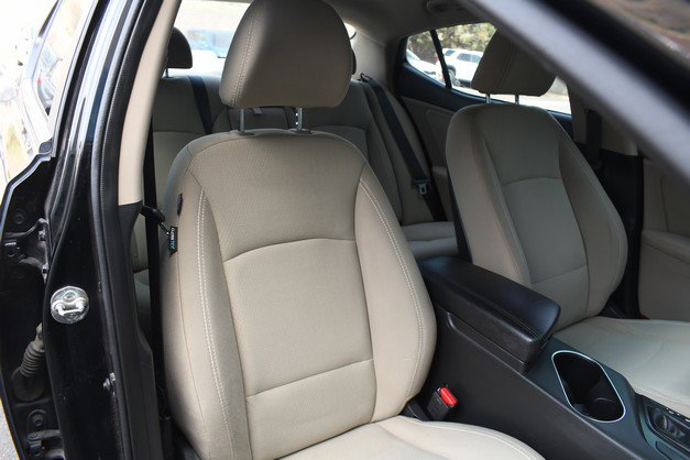 Used 2015 Kia Optima LX image 26