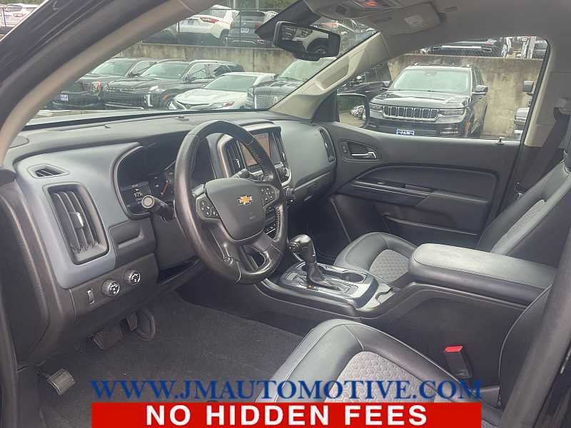 Used 2020 Chevrolet Colorado Z71 AWD/4WD image 2