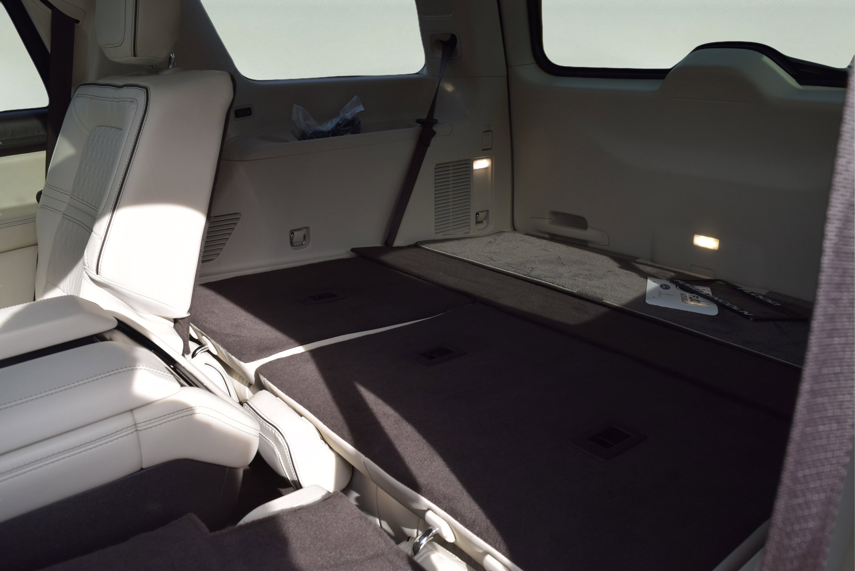 Used 2022 Lincoln Navigator Black Label image 8