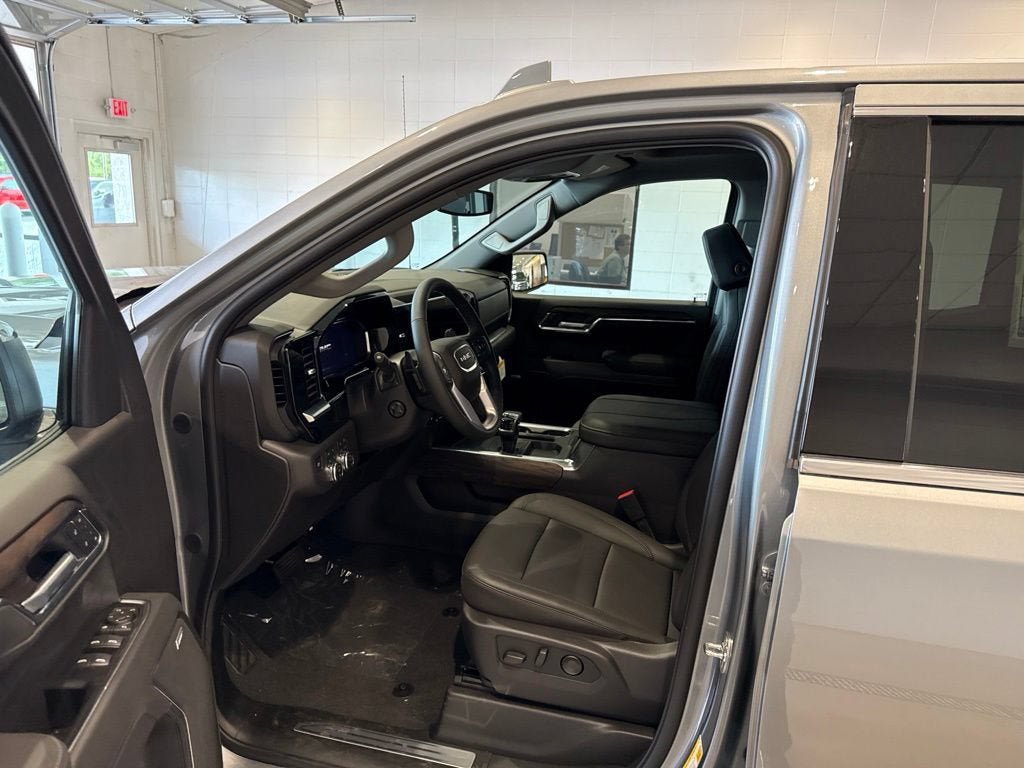 New 2026 GMC Sierra 1500 SLT AWD/4WD image 24