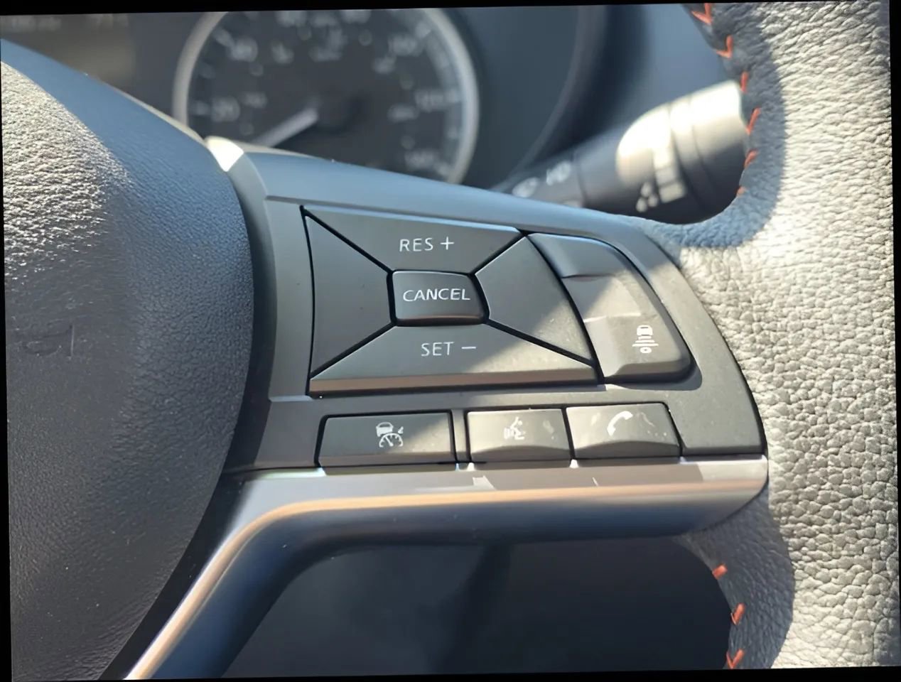 Used 2024 Nissan Versa SR w/ Trunk Package image 14