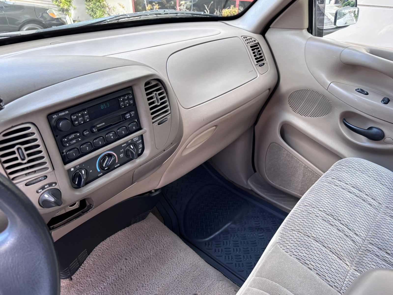 Used 1998 Ford F250 4x4 SuperCab image 16