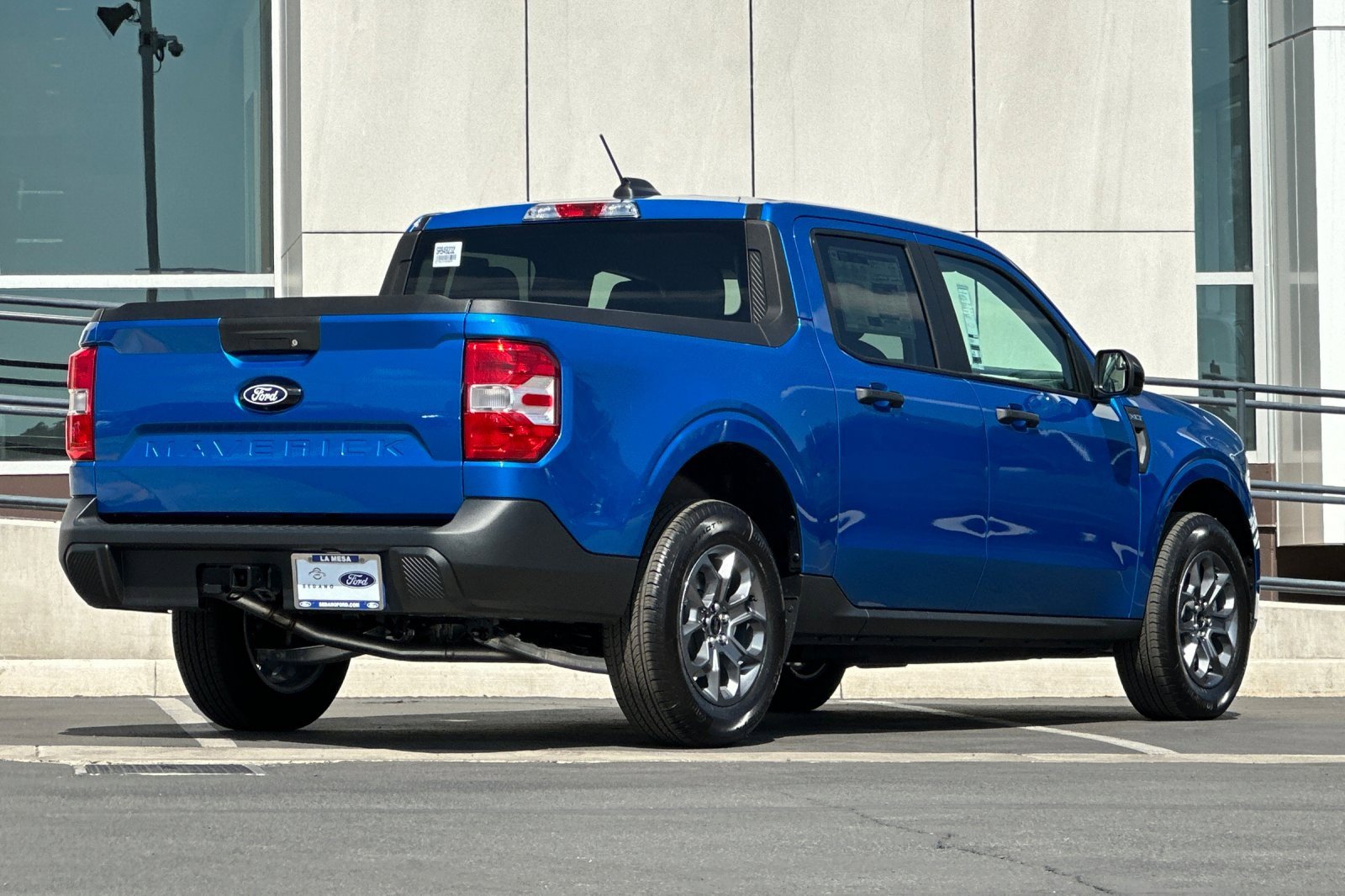 New 2025 Ford Maverick XLT w/ Equipment Group 301A image 3