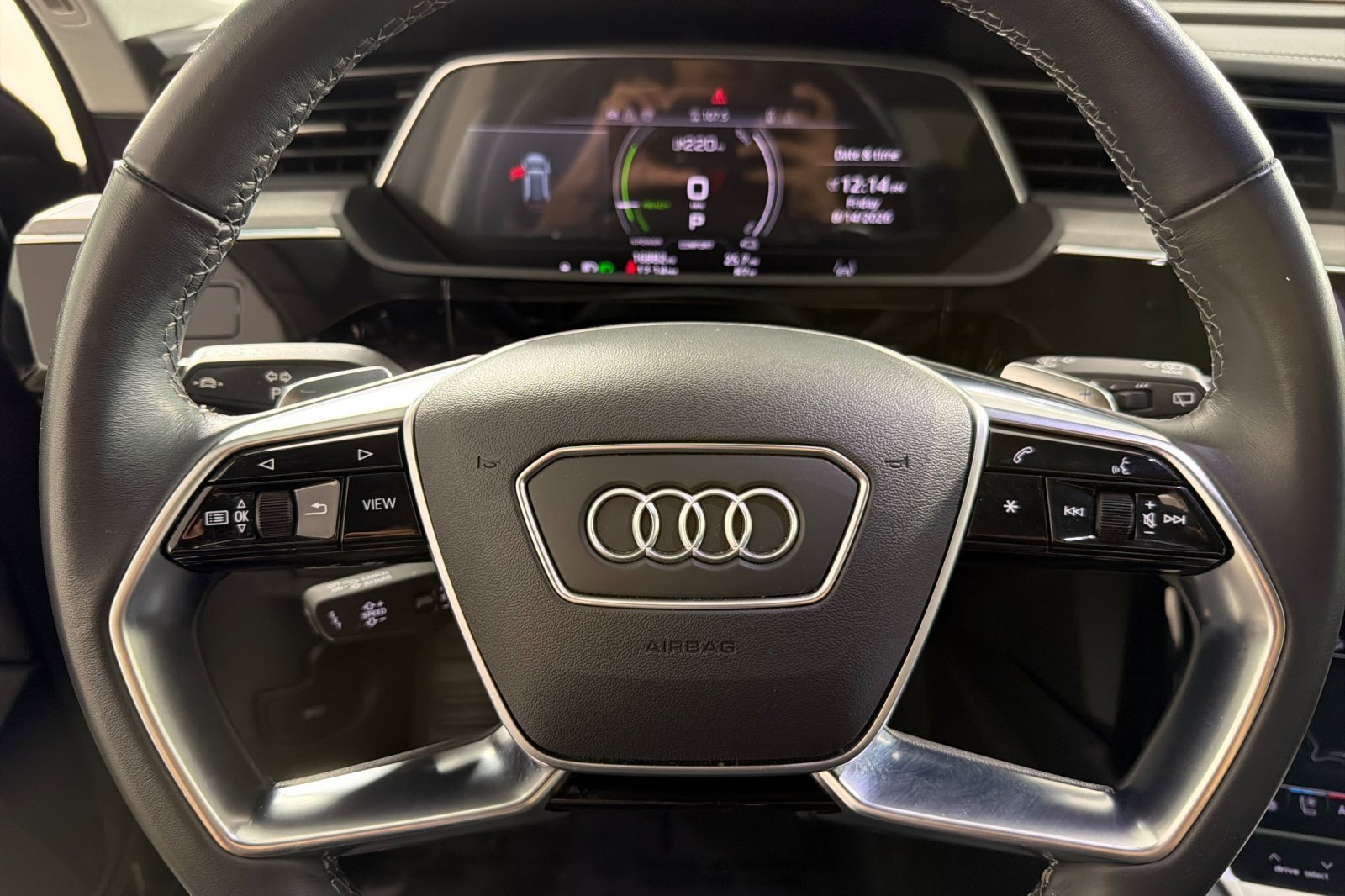 Used 2024 Audi Q8 e-tron Prestige w/ Prestige Package AWD/4WD image 23